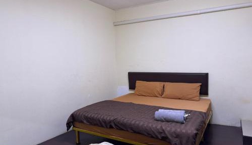 Triple Room with Shared Toilet
