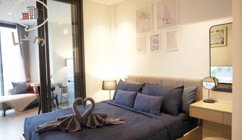 One-Bedroom Apartment with Ocean View