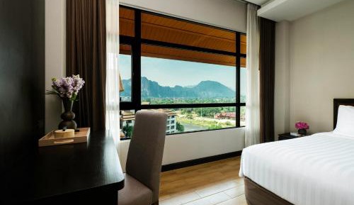 Superior Twin Room with River View