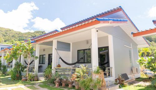 Villa with Garden View