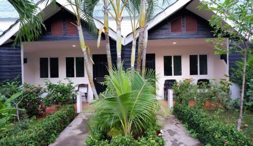Single Room with Garden View