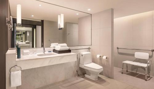 King Room - Mobility Accessible 