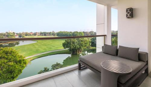 King Deluxe Room with Golf View