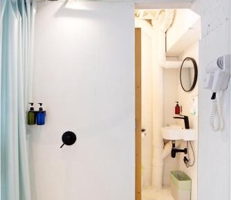 Triple Room with Private Bathroom
