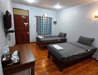 Twin Room with Private Bathroom