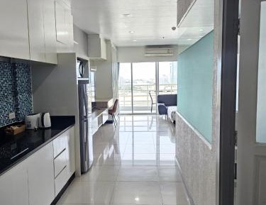 Studio with Balcony