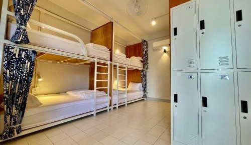 Bed in 6-Bed Mixed Dormitory Room