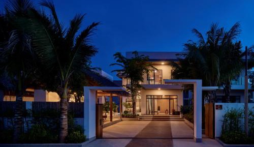 Presidential Private Pool Villa - Orchid 3 Bedrooms Garden View