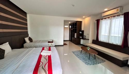 Superior Triple Room