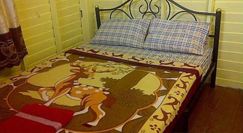 Double Room with Fan and Shared Bathroom