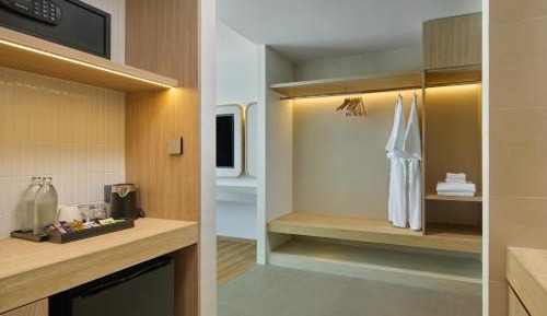 Suite with River View