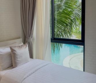 Two-Bedroom Apartment with Pool View
