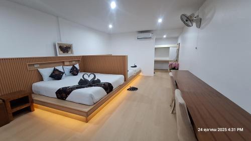 Deluxe Family Suite