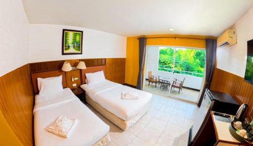 Standard Twin Room