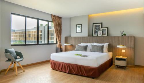 Superior King Room