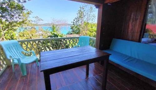 Bungalow with Sea View