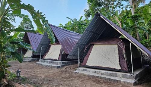 Deluxe Tent