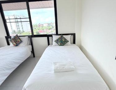 Bed in 6-Bed Mixed Dormitory Room