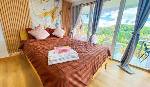 Suite with Balcony