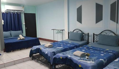 Classic Quadruple Room