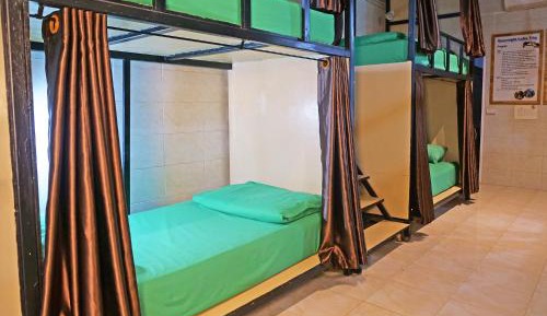 Bed in 10-Bed Mixed Dormitory Room