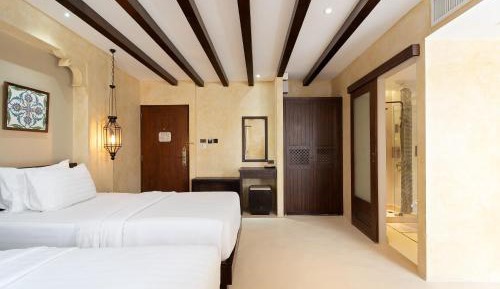 Deluxe Twin Room