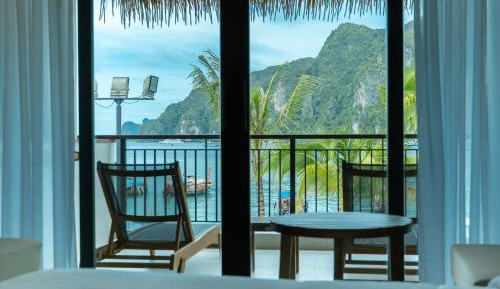 Deluxe Double Room with Sea View