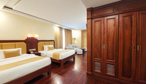 Mekong Suite Twin River View