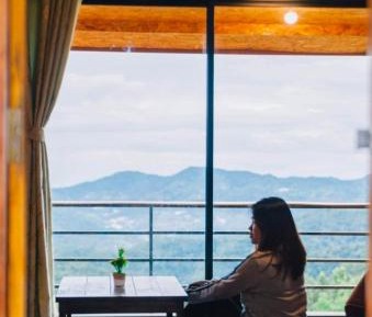 Double Room with Mountain View