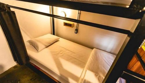 Bunk Bed in Mixed Dormitory Room