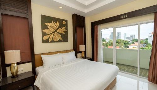 Executive Suite