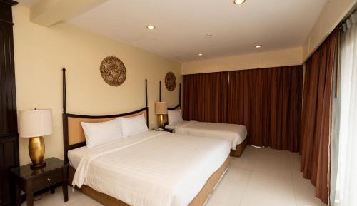 Deluxe Triple Room