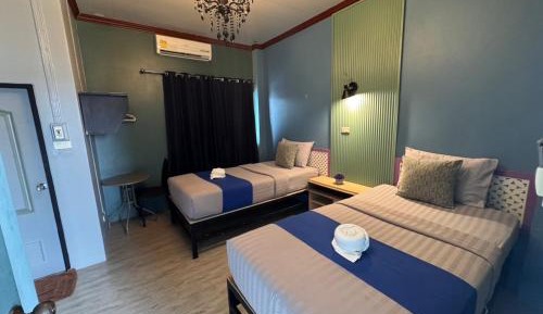 Deluxe Twin Room