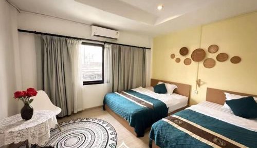 Twin Room with Shared Bathroom