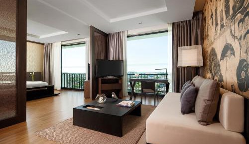 AVANI Executive Suite