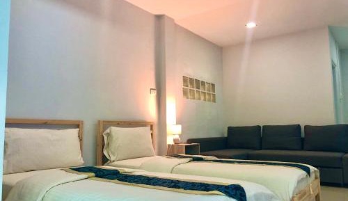 Standard Twin Room with Sofa
