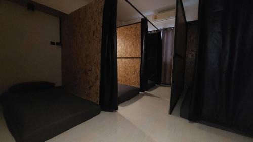 Bed in 4-Bed Mixed Dormitory Room