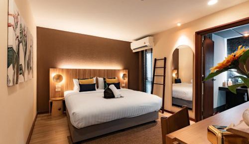 Grand Deluxe Double with Bathtub