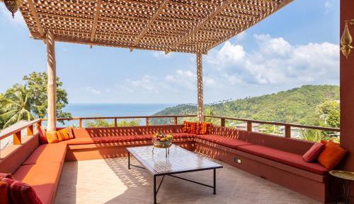 Villa with Sea View