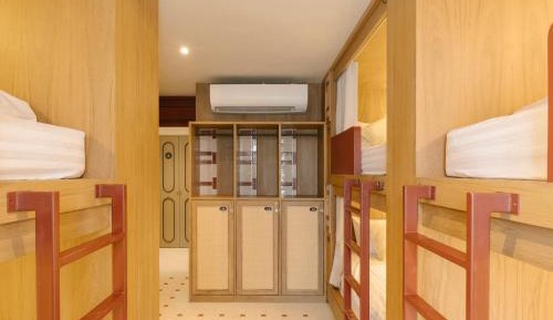 Bed in 6-Bed Mixed Dormitory Room