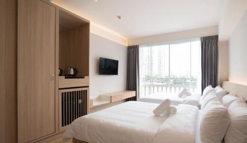 Quadruple Room with Balcony
