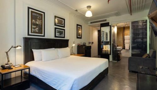 Superior King Room