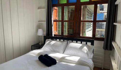Standard Queen Room