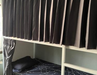 6-Bed Mixed Dormitory Room