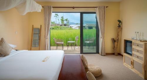 Sahara Superior King Balcony 
