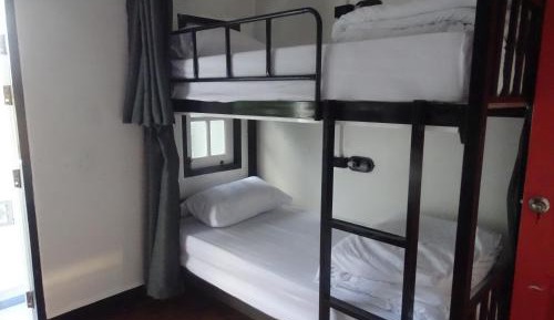 Bed in 4-Bed Mixed Dormitory Room