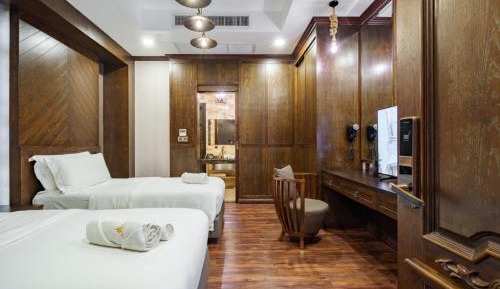 Superior Twin Room
