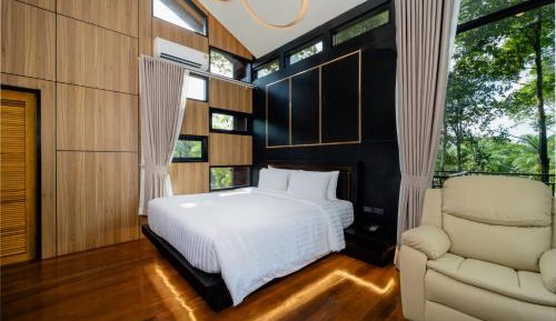 Suite with Terrace