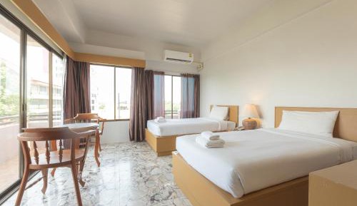 Superior Twin Room