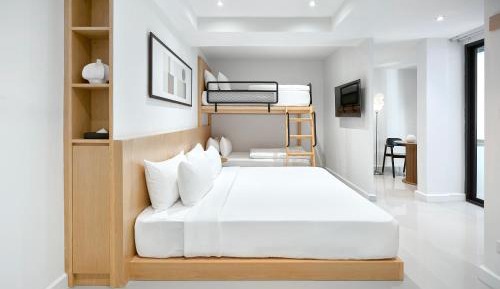 Quadruple Room with Balcony